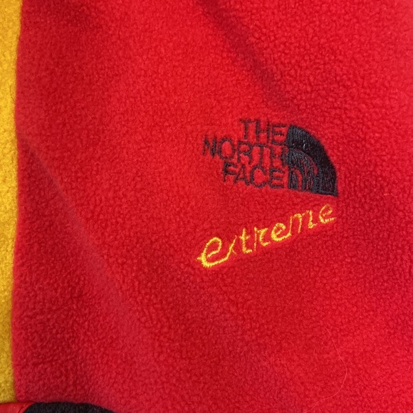 The North Face retro 90s reversible jacket - Picture 3 of 13